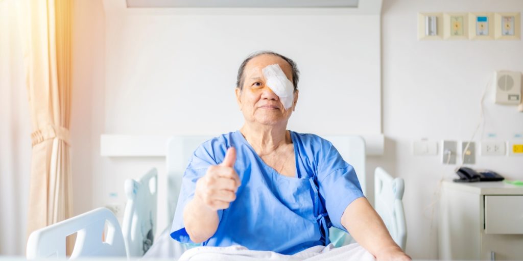 Catarata e astigmatismo: como a cirurgia pode corrigir os dois ao mesmo tempo 