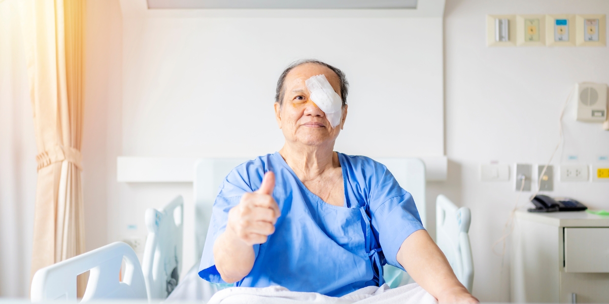 Leia mais sobre o artigo Catarata e astigmatismo: como a cirurgia pode corrigir os dois ao mesmo tempo 